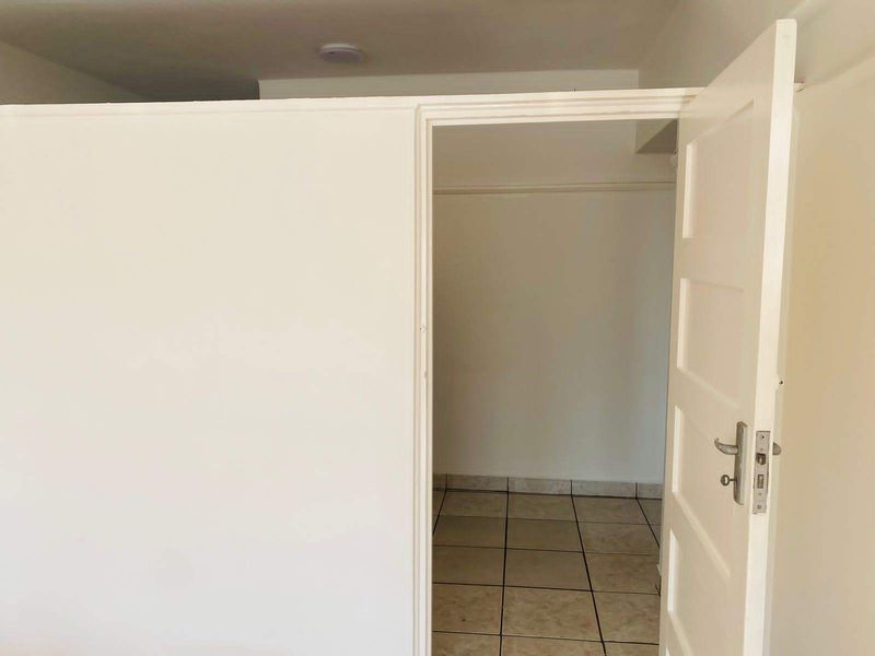 Apartment For Sale In Durban - Photo 6