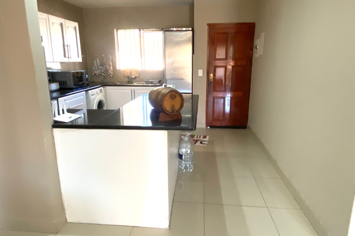 Townhouse For Sale In Midrand - Photo 5
