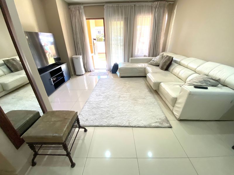 Townhouse For Sale In Midrand - Photo 8