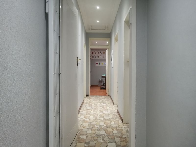 House For Sale In Johannesburg - Photo 9