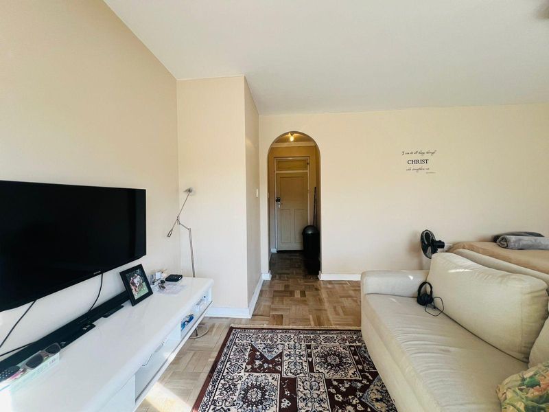 Apartment Rental Monthly In Durban - Photo 1
