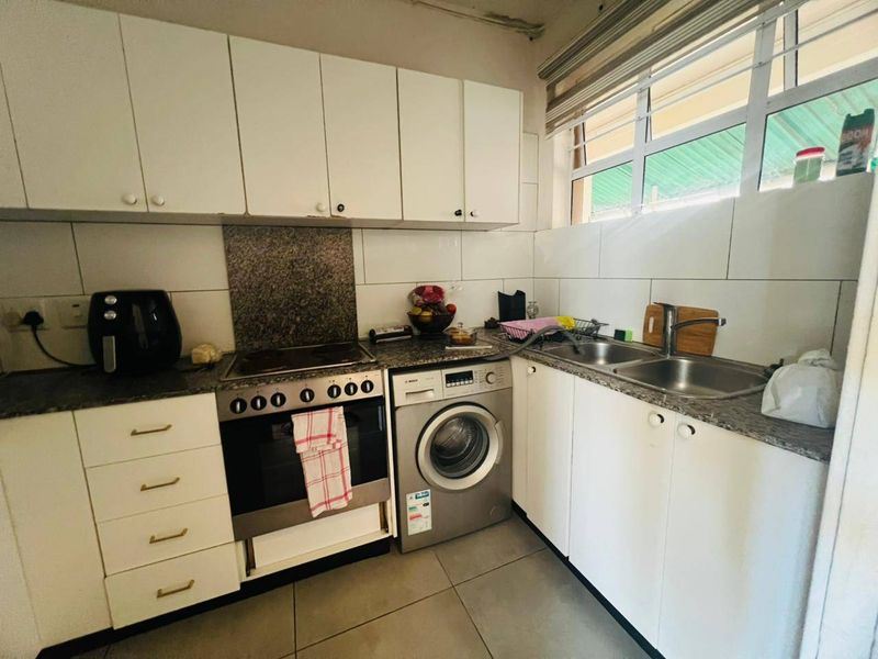 Apartment Rental Monthly In Durban - Photo 8