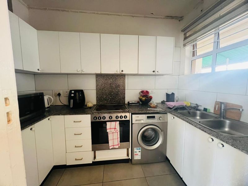 Apartment Rental Monthly In Durban - Photo 4