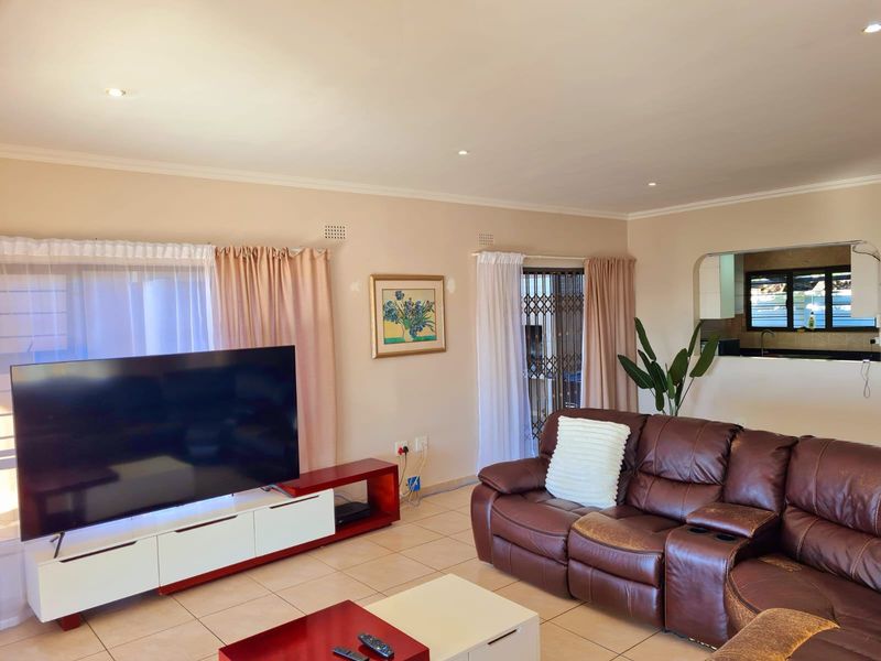 House Rental Monthly In Port Shepstone - Photo 3