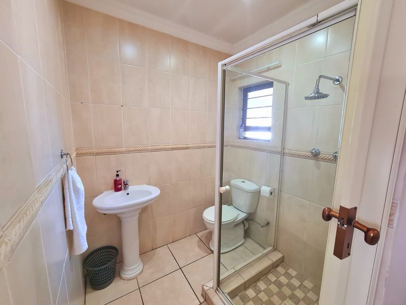 House Rental Monthly In Port Shepstone - Photo 8
