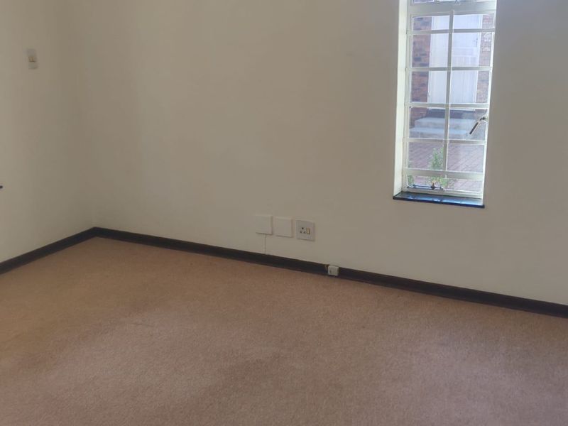 Apartment For Sale In Boksburg - Photo 5