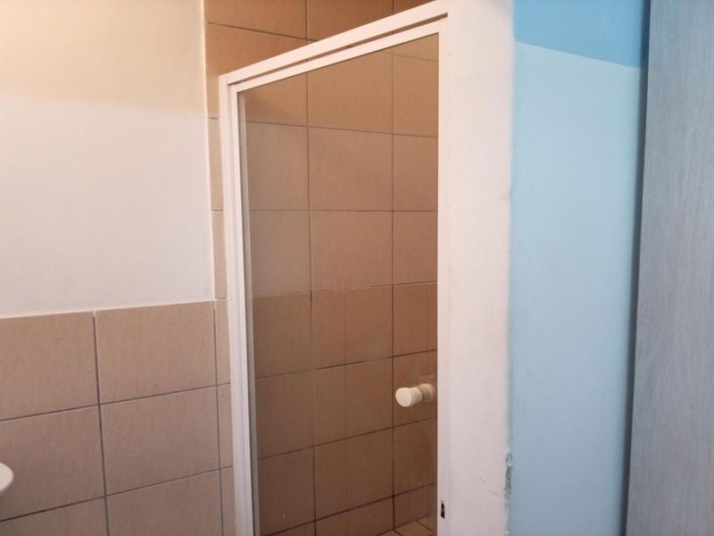 House For Sale In Mitchells Plain - Photo 6