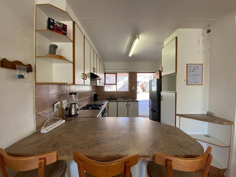 House For Sale In Mossel Bay - Photo 4