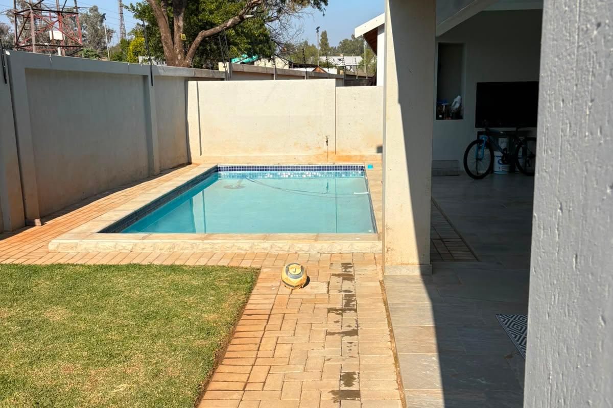 House For Sale In Cullinan - Photo 4
