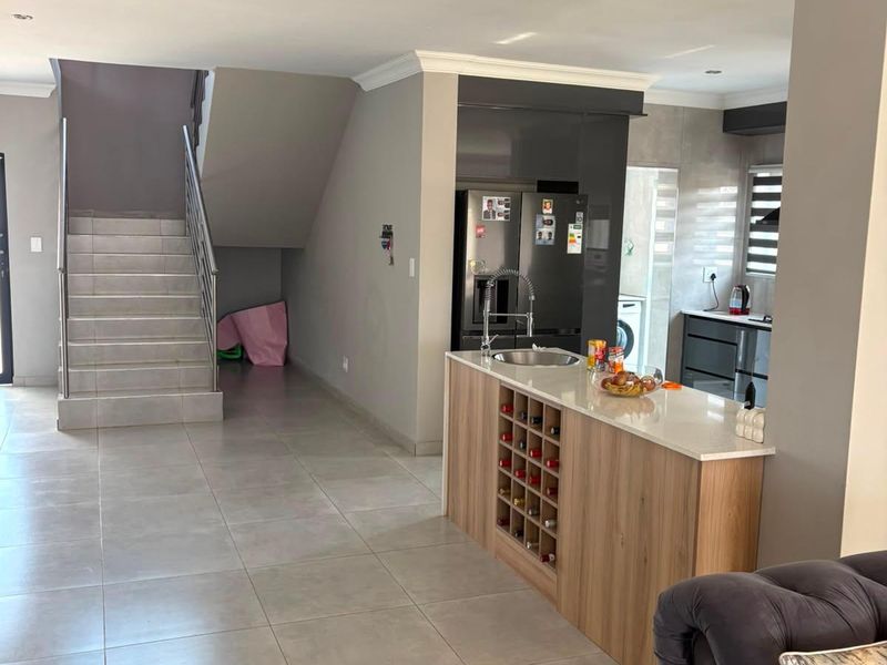 House For Sale In Cullinan - Photo 8