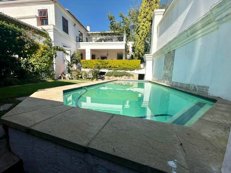 Apartment Rental Monthly In Sandton - Photo 1