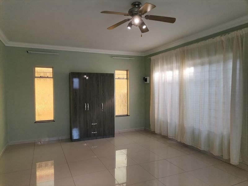 House Rental Monthly In Kempton Park - Photo 2