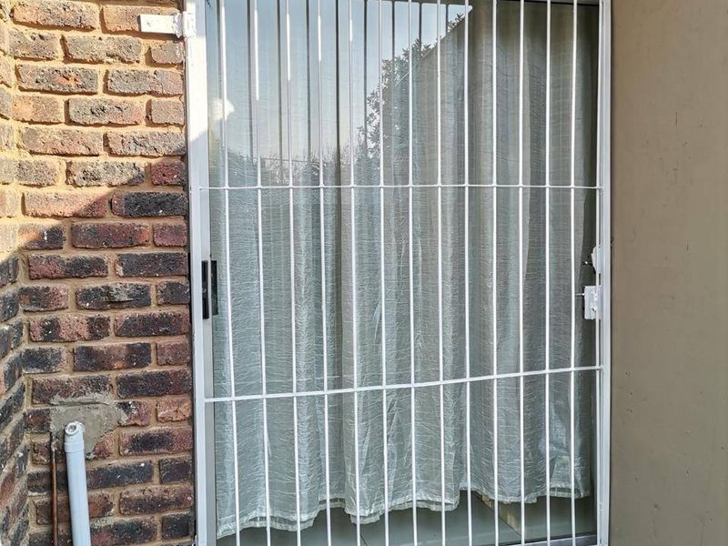 House Rental Monthly In Kempton Park - Photo 4