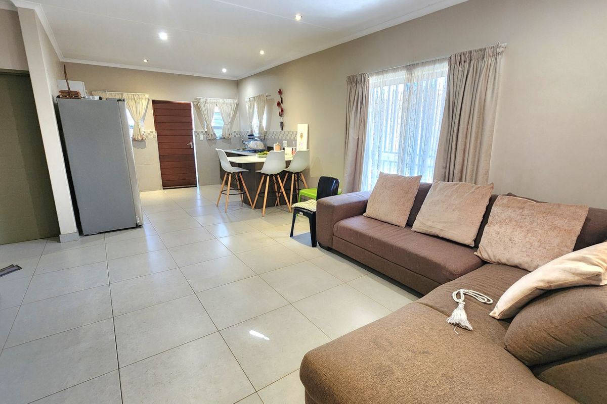 Cluster Rental Monthly In Midrand - Photo 2