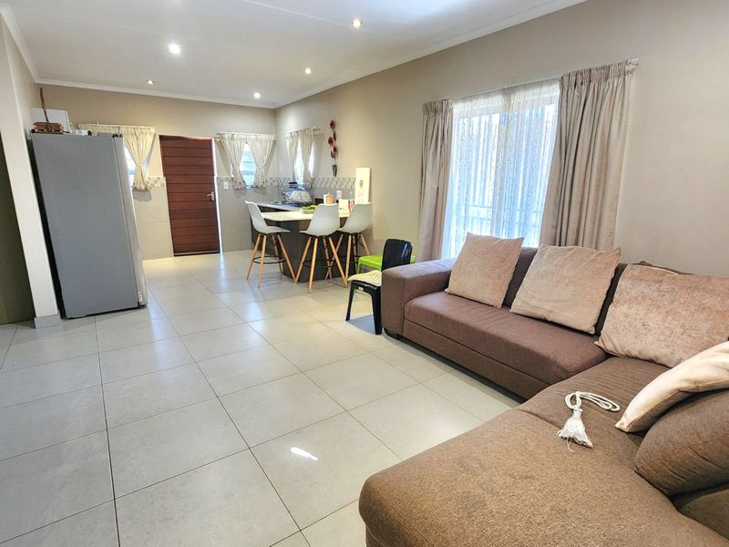 Cluster Rental Monthly In Midrand - Photo 2
