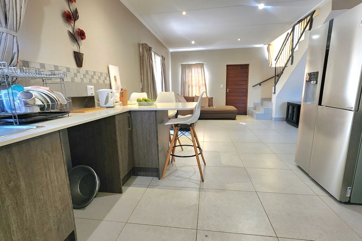 Cluster Rental Monthly In Midrand - Photo 3
