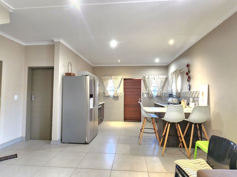 Cluster Rental Monthly In Midrand - Photo 7