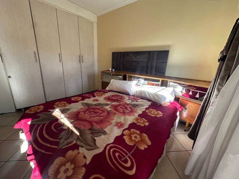 Townhouse For Sale In Midrand - Photo 10