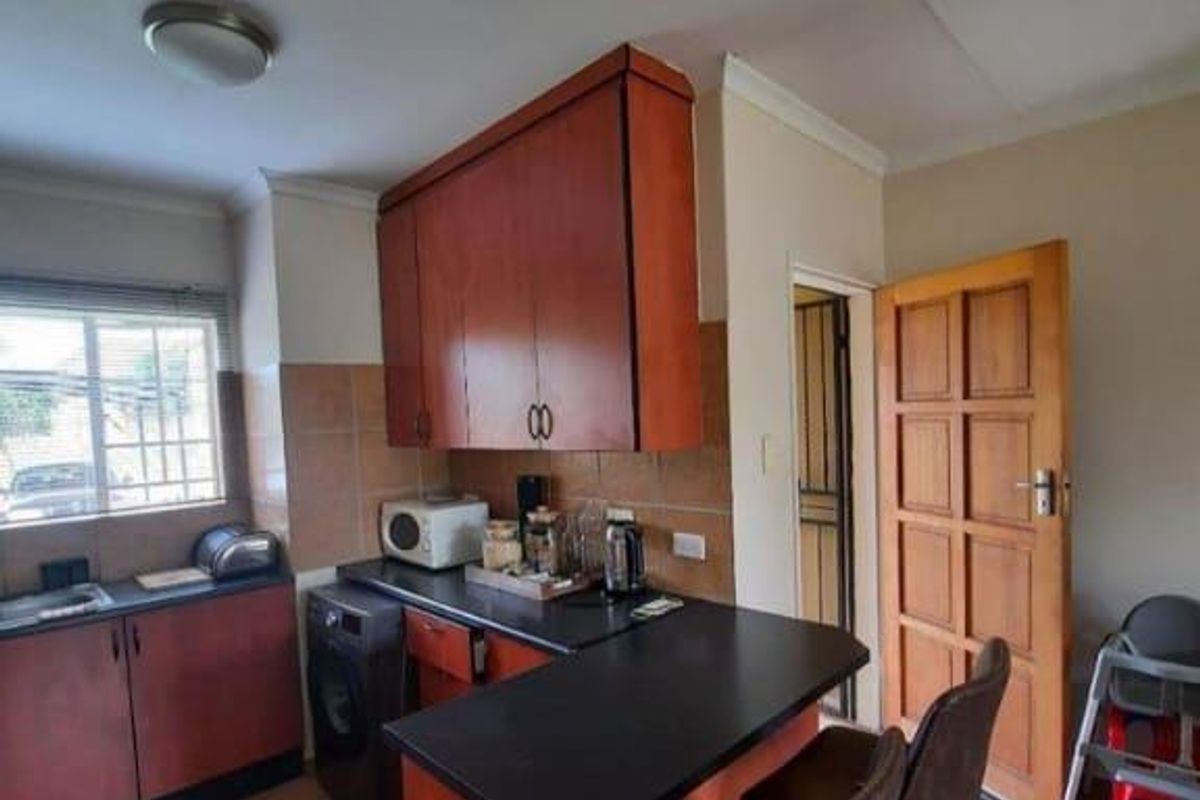 Apartment Rental Monthly In Akasia - Photo 2