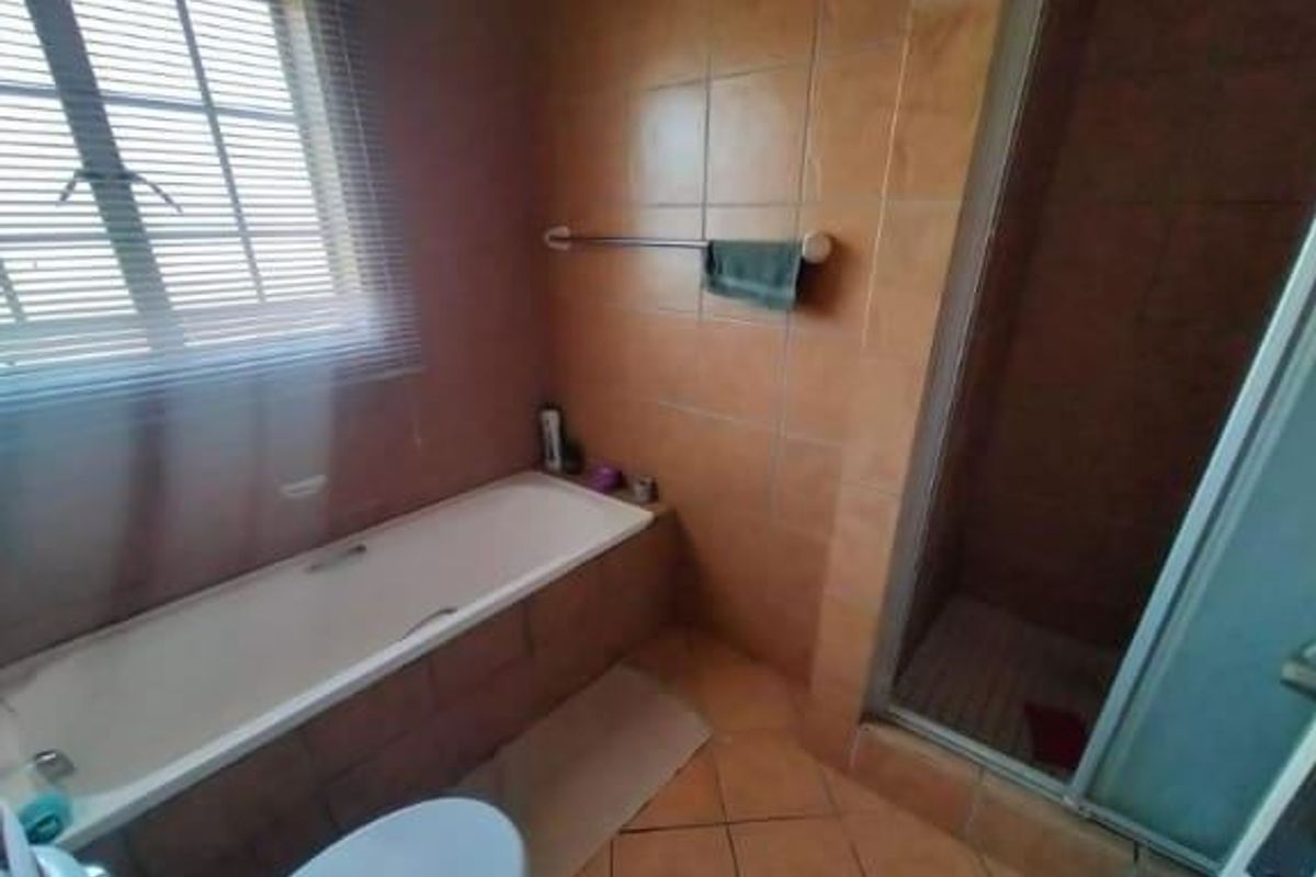 Apartment Rental Monthly In Akasia - Photo 5