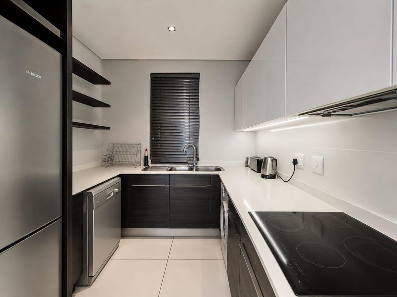 Apartment Rental Monthly In Milnerton - Photo 3