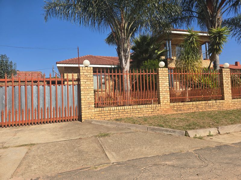 House For Sale In Cullinan - Photo 1