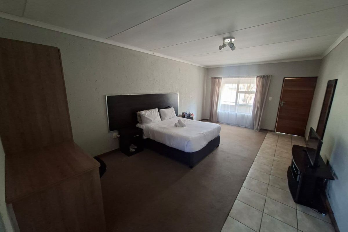 Commercial Rental Monthly In Germiston - Photo 5