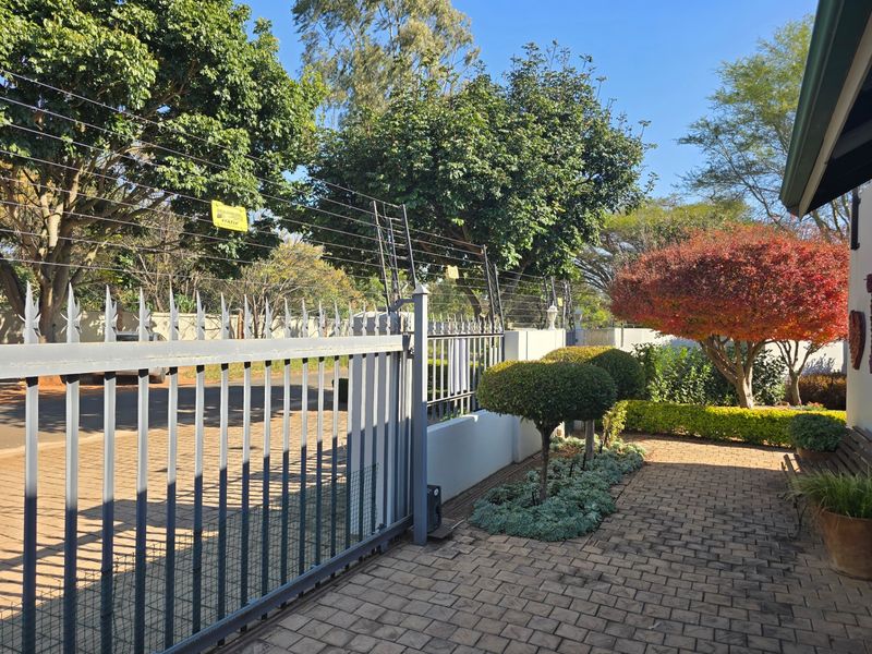 House For Sale In Cullinan - Photo 3