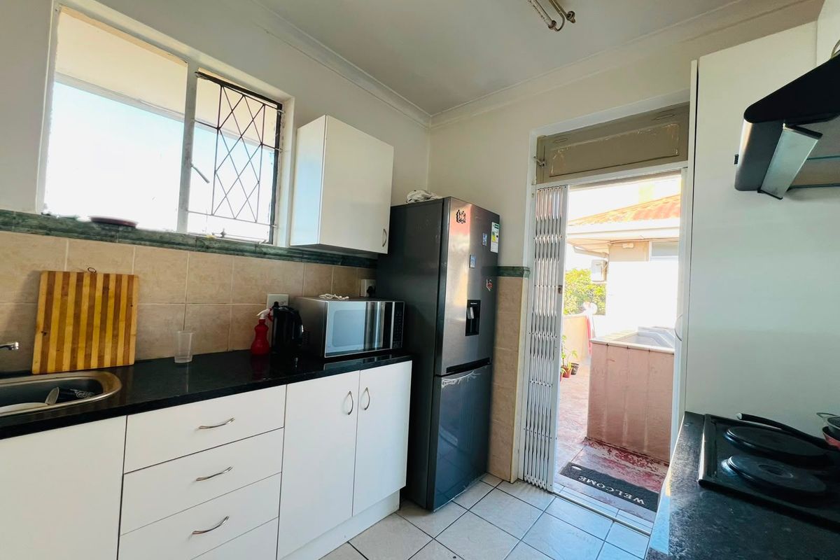 Apartment Rental Monthly In Durban - Photo 2