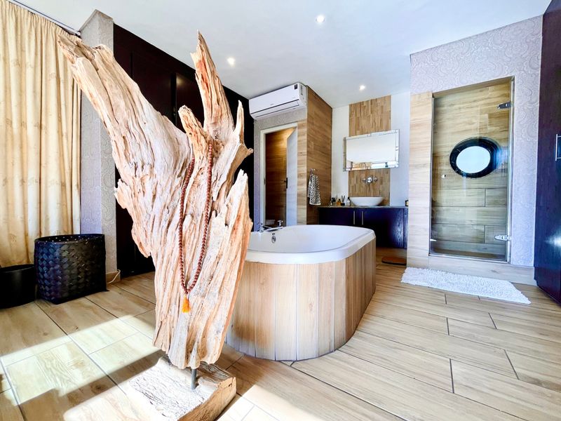 Townhouse For Sale In Sandton - Photo 9