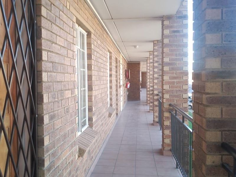 Apartment For Sale In Boksburg - Photo 1