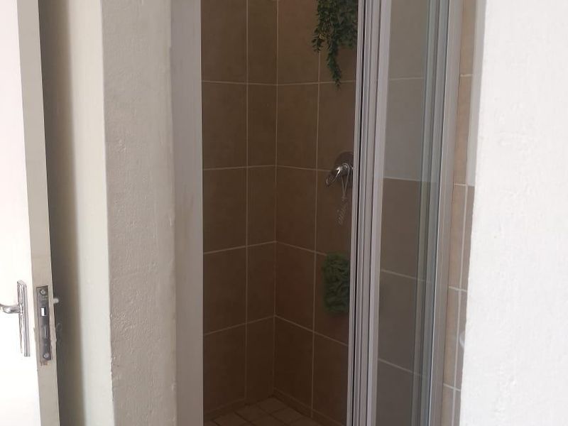 Apartment For Sale In Boksburg - Photo 10