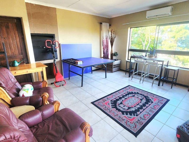 House For Sale In Hibberdene - Photo 7