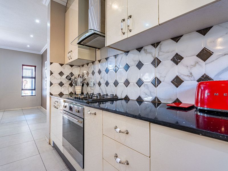 House For Sale In Centurion - Photo 8