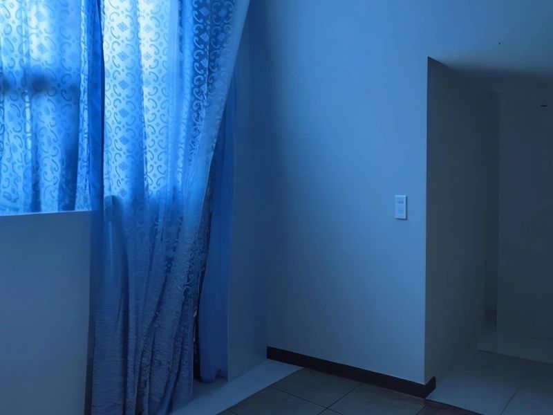 House For Sale In Khayelitsha - Photo 4