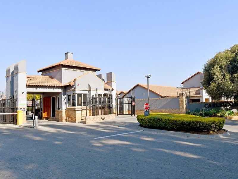 Townhouse For Sale In Midrand - Photo 1