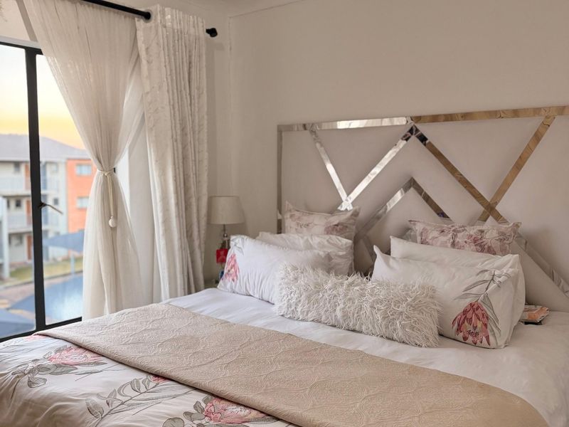 Apartment Rental Monthly In Kempton Park - Photo 5