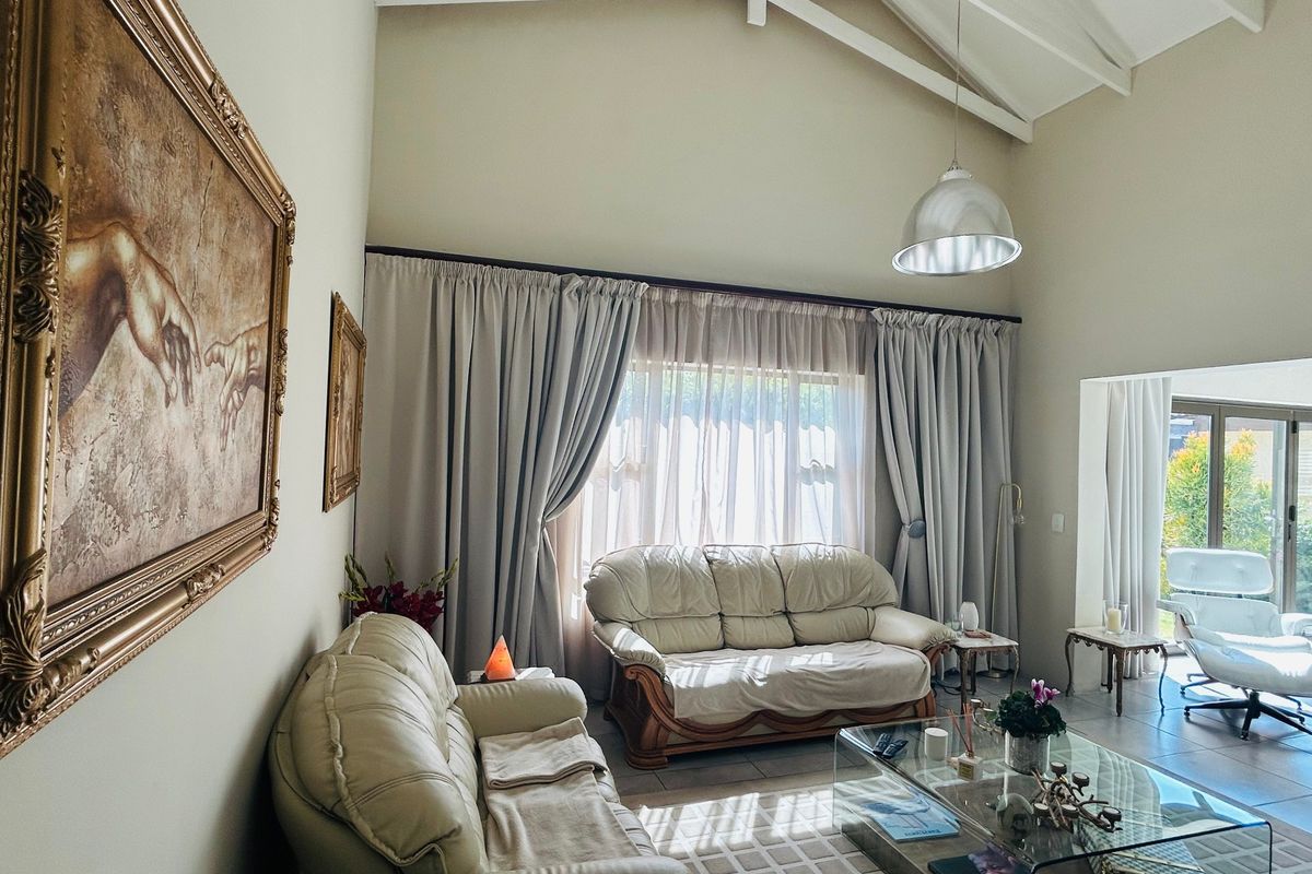 House For Sale In Centurion - Photo 4