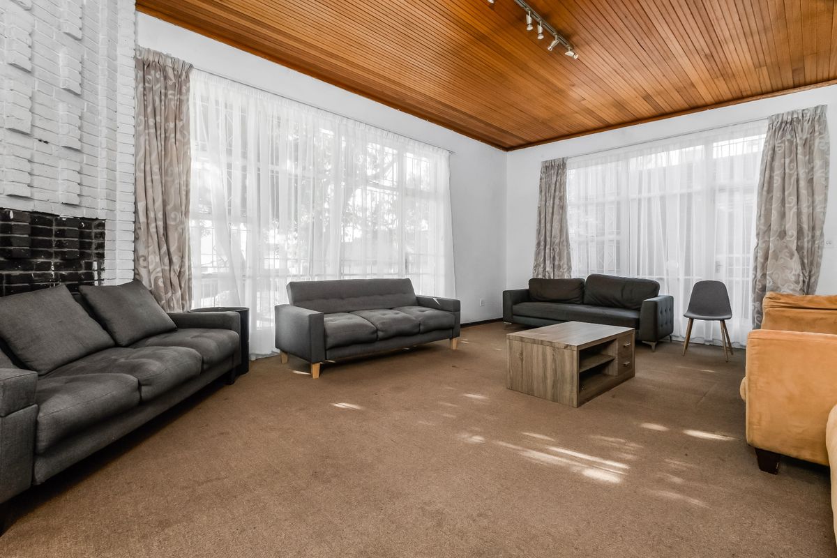 House Rental Monthly In Sandton - Photo 2