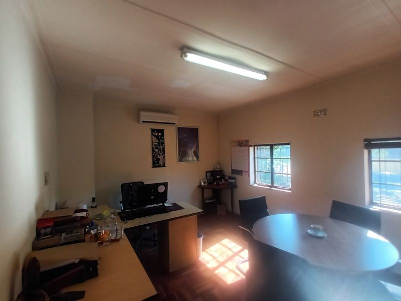 House For Sale In Pretoria - Photo 10