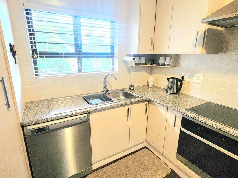 House For Sale In Margate - Photo 9