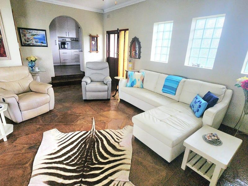 House For Sale In Margate - Photo 7