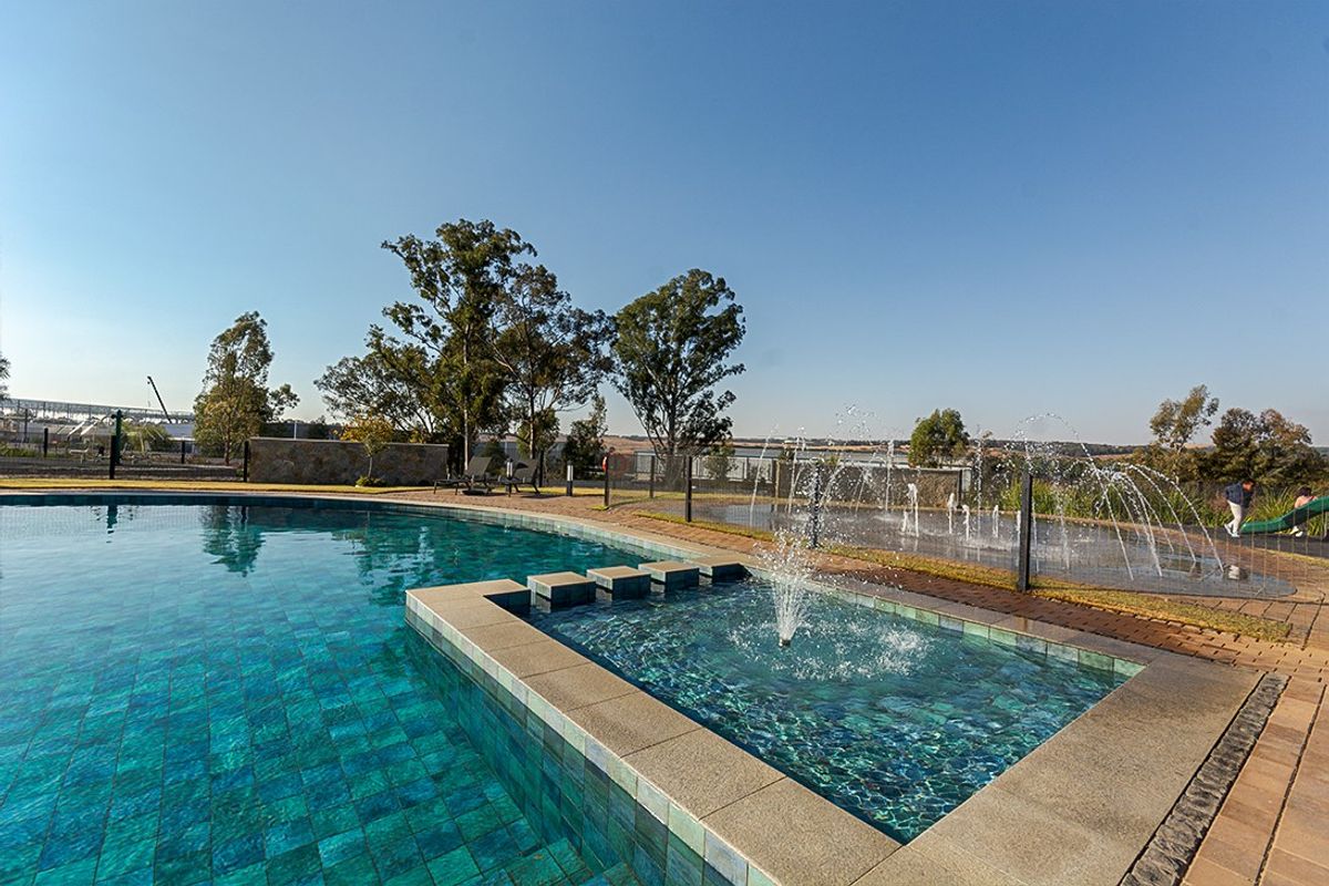 Apartment Rental Monthly In Sandton - Photo 3