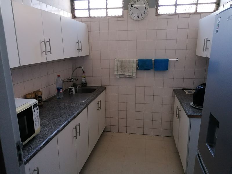 Commercial For Sale In Johannesburg - Photo 7