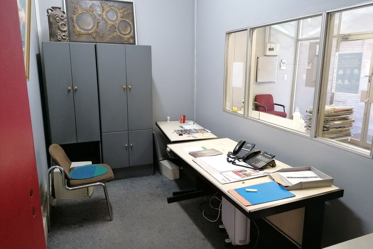 Commercial For Sale In Johannesburg - Photo 5