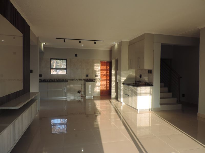House For Sale In Tzaneen - Photo 8