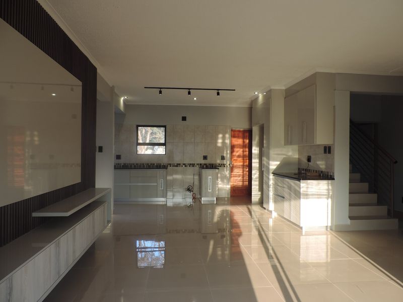 House For Sale In Tzaneen - Photo 7