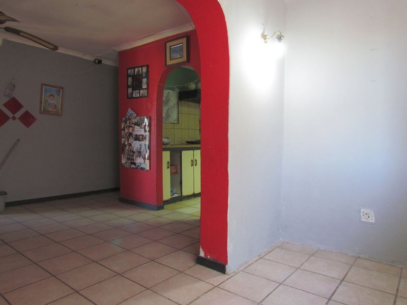 House For Sale In Port Elizabeth - Photo 8