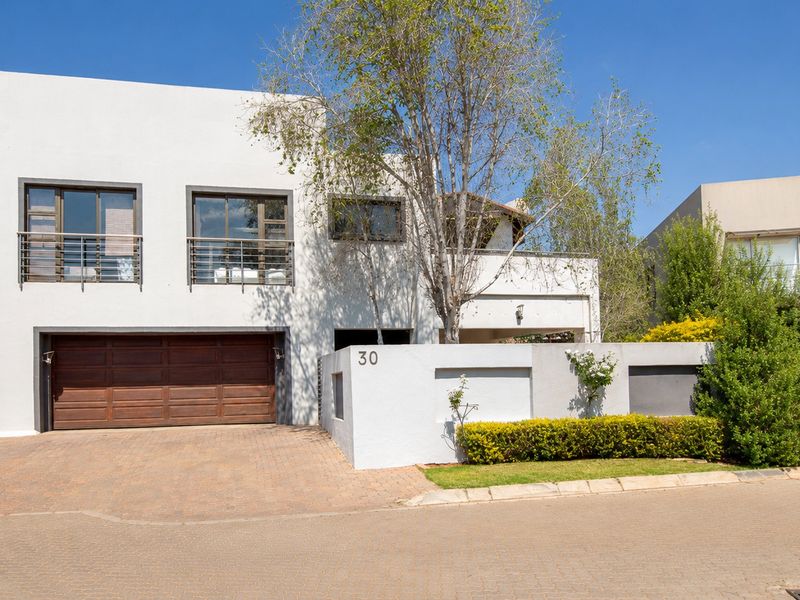 House For Sale In Pretoria - Photo 2