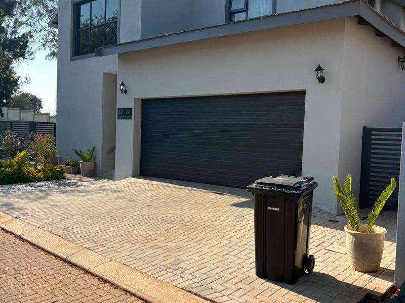 House For Sale In Cullinan - Photo 2